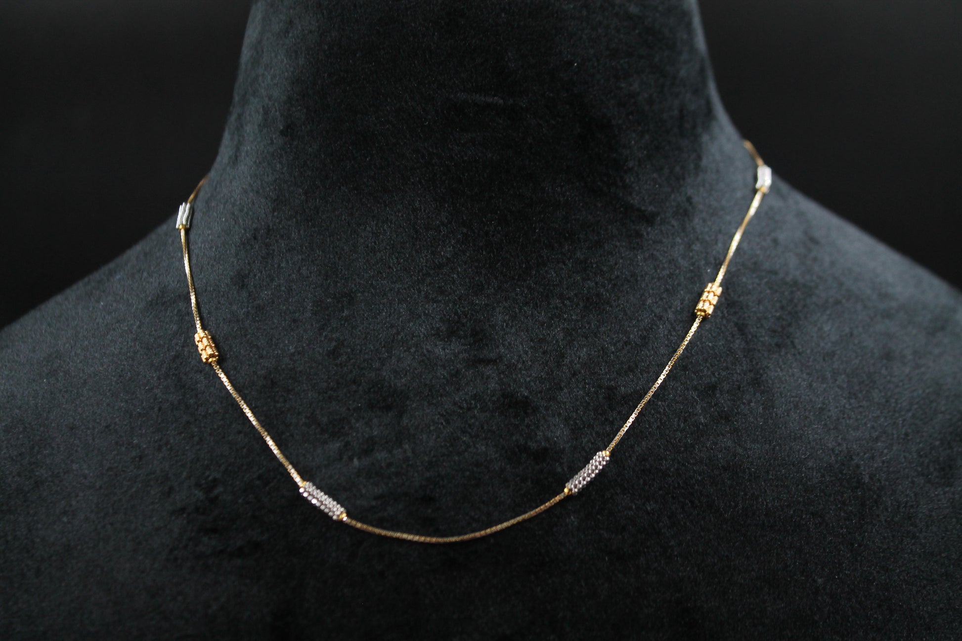 22K GOLD CHAIN