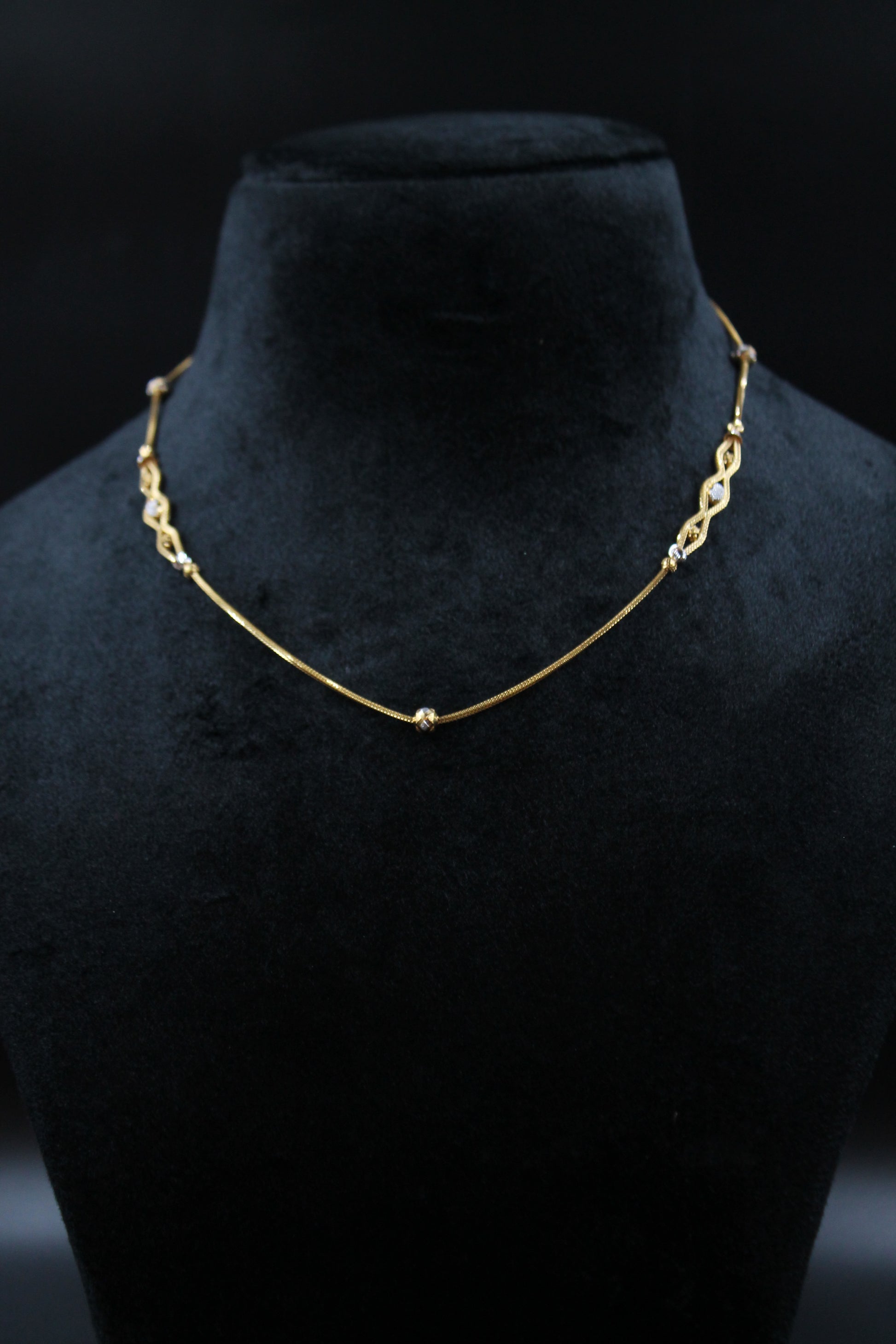 22K GOLD CHAIN